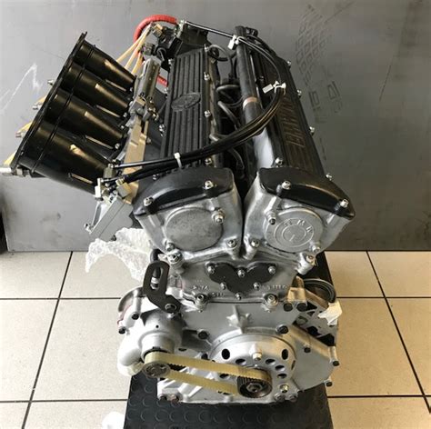 BMW M12 7 2 0L Engine Race Parts Trader A Racers Online Classified