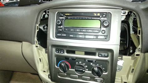 Landcruiser 100 Series Radio Replacement