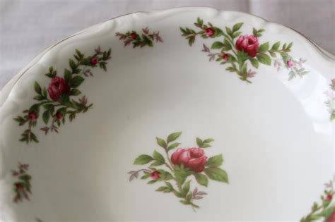 Moss Rose pink roses china Johann Haviland Traditions fruit bowls bread ...