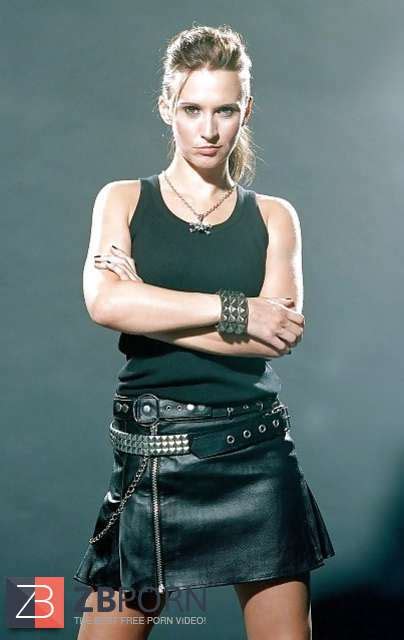 Jayne Middlemiss UK Honey ZB Porn