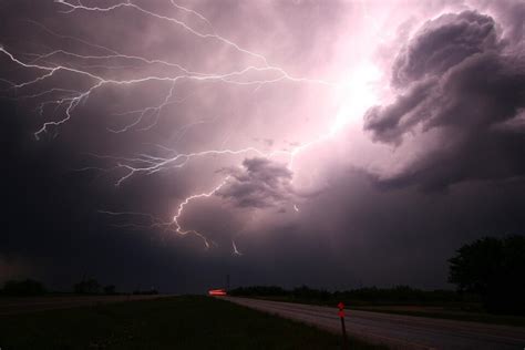 M T O La Haute Garonne En Vigilance Jaune Aux Orages Crues Et Inondations