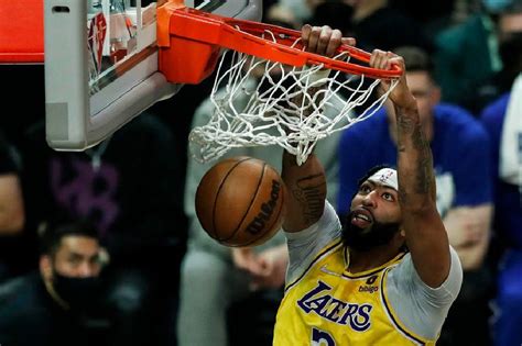 Nba Lakers Fall Despite Lebron Anthony Davis Return Abs Cbn News