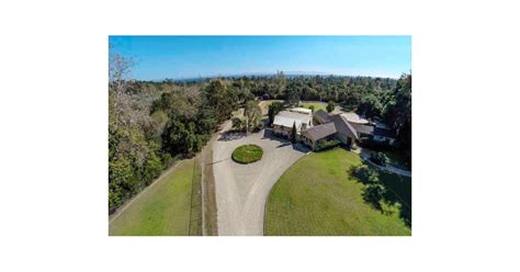 Oprah Buys Montecito Horse Farm Popsugar Home Photo 8