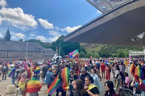 Edinburgh Pride Hundreds Turn Out For Incredible Lgbtq March Through