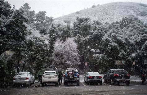 Southern California snowfall levels expected to drop, some highways ...