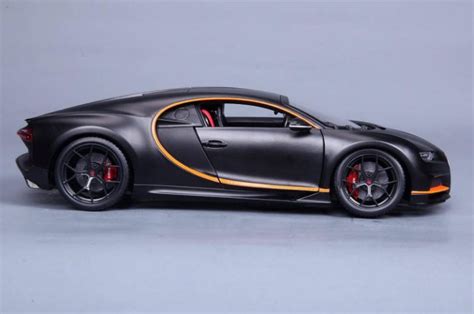 Maisto Sam's Club Exclusive Bugatti Chiron Sport • DiecastSociety.com