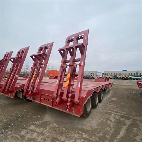 Vehicle Master 60 Tons Excavator Transporter Low Bed Trailer 3 Axle