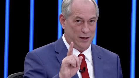 Ciro Gomes diz que emendas pix disfarçam peculato