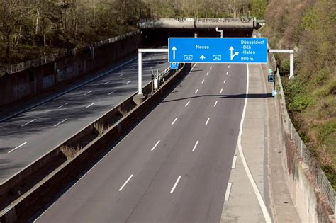 A46 Sperrung bei Düsseldorf Autobahn am Wochenende in beide Richtungen