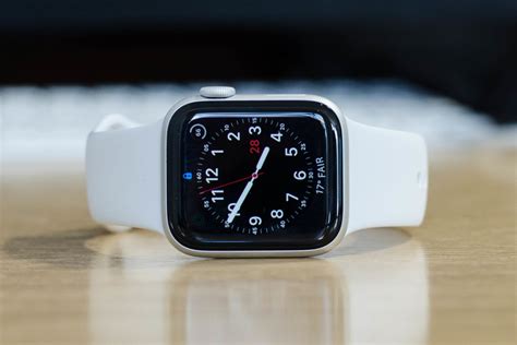 Apple Watch Series 4 review: This is the smartwatch to buy - Gearbrain