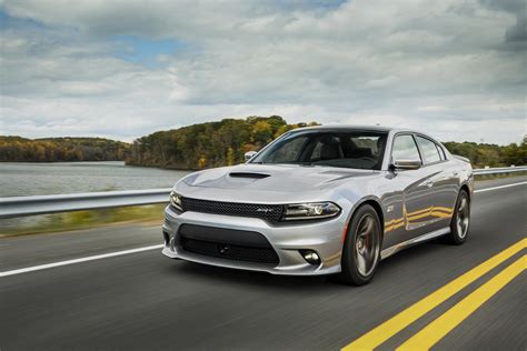 2016 Dodge Charger Srt Image Photo 14 Of 25