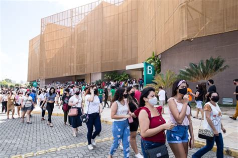 Fortaleza divulga listas de agendados para vacinação contra Covid 19