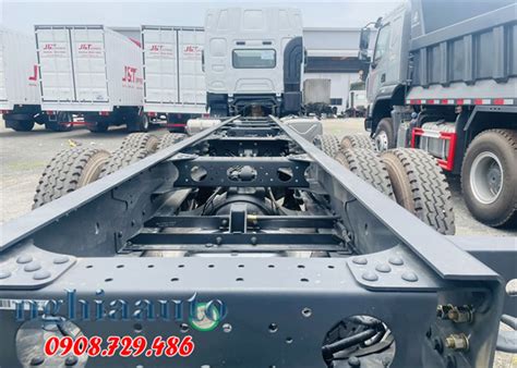 XE TẢI 4 CHÂN CHENGLONG 2024 - NghiaAuto.Vn