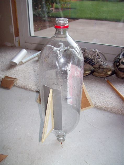 Water Rocket : 6 Steps - Instructables