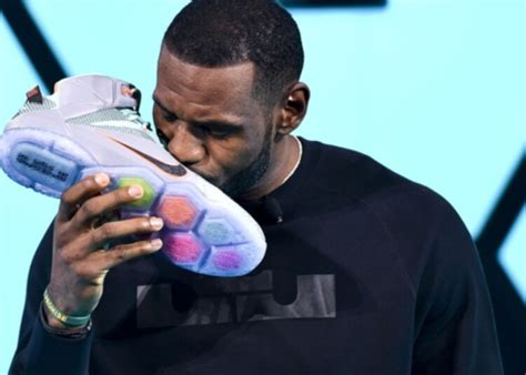 LeBron James Nike contract: A dive into The King's BILLION DOLLAR ...