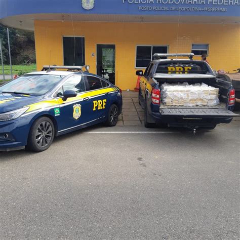 Prf Mg Apreende Meia Tonelada De Pasta Base De Coca Na Debaixo De Cama