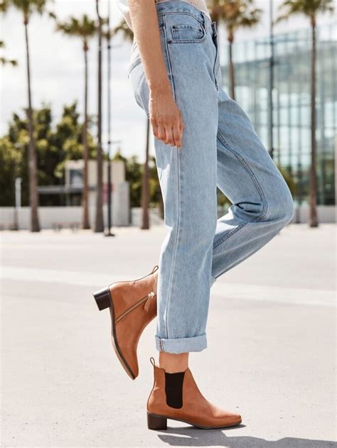 Rach Was Made For Walking 🤎 Versatile Fashion Designer Heels Mom Jeans