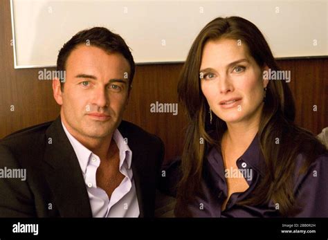 Nip tuck season 4 hi-res stock photography and images - Alamy