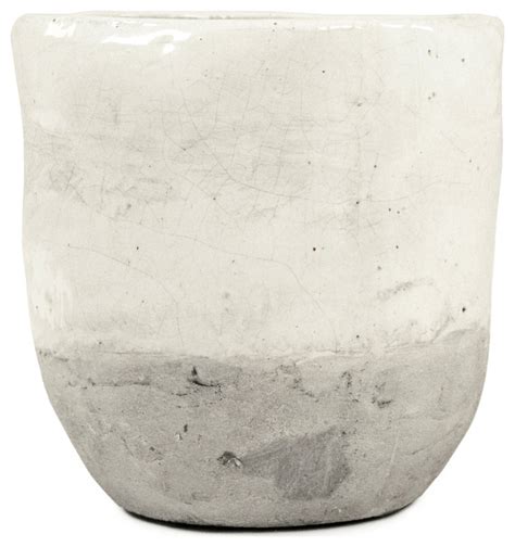 Distressed White Vase Farmhouse Vases By Hudson Home Decor Houzz