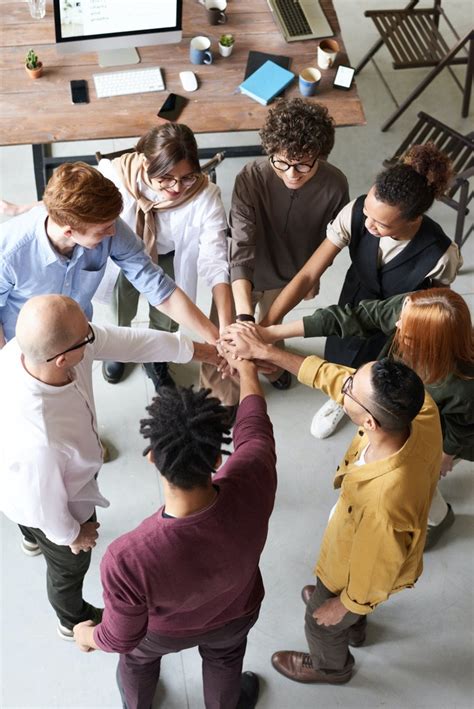 Attivit Di Team Building Al Chiuso Per Stimolare Le Connessionideskbird