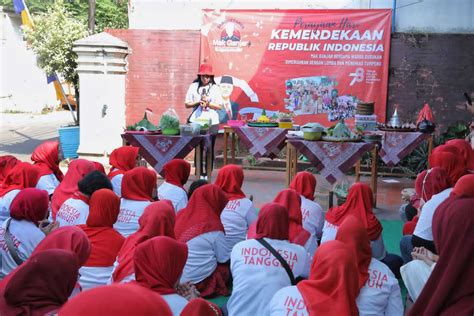 Gelorakan Semangat Kemerdekaan Mak Ganjar Gelar Beragam Lomba Menarik