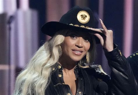 Beyoncé Wont Burn Down the Barn with Cowboy Carter RealClearBooks