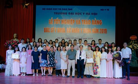 Optometry is leading the new future of eye health in Vietnam - Kongres