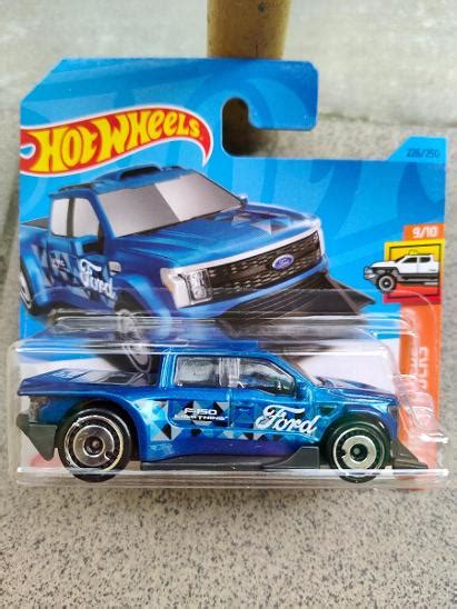 HOT WHEELS FORD F LIGHTNING CUSTOM Aukro