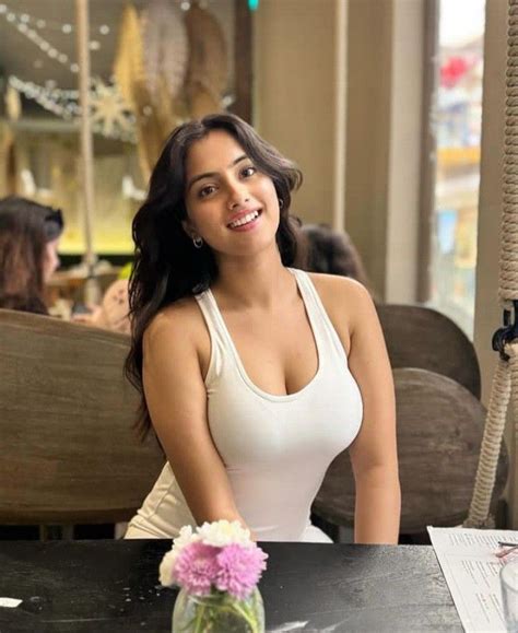Pin By Sanjay M On Beautiful Ht Beautiful Women Blonde Beautiful Smile Women Beautiful