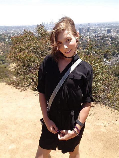 Amateur Sensual Biograf A De Ts Sienna Grace Parte