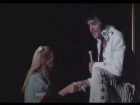 Elvis Presley Kissing Crazy Girl Shocking Experience Vídeo Dailymotion