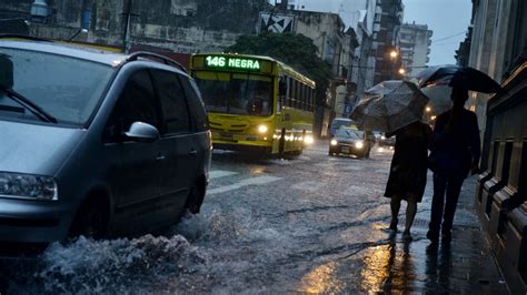 Cesó el alerta meteorológico pero en este martes 13 sigue abiertas las