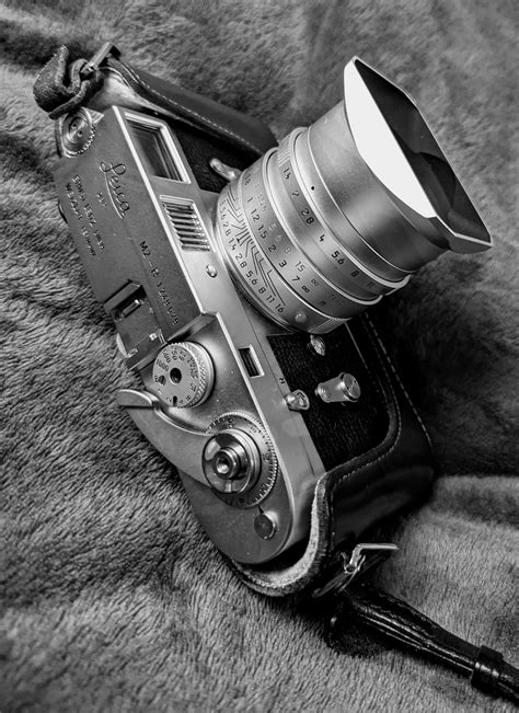 New lens day : r/Leica