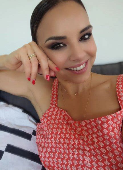 Chenoa comparte su foto más sensual y en bikini de su luna de miel