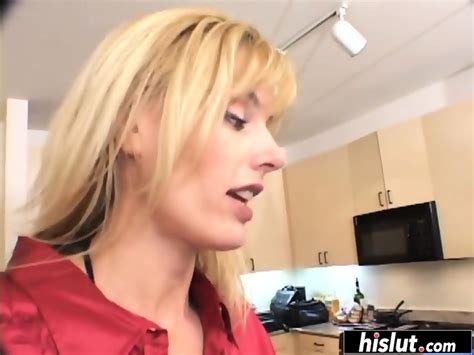 Blonde Lady Wants An Anal Creampie
