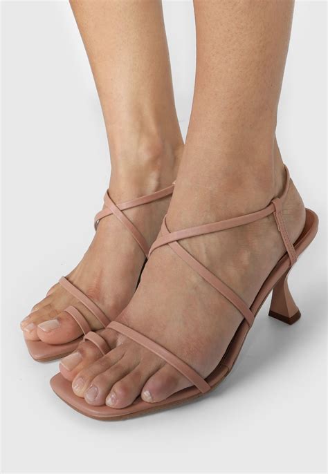 Sandália Forever Tiras Finas Nude Compre Agora Dafiti Brasil