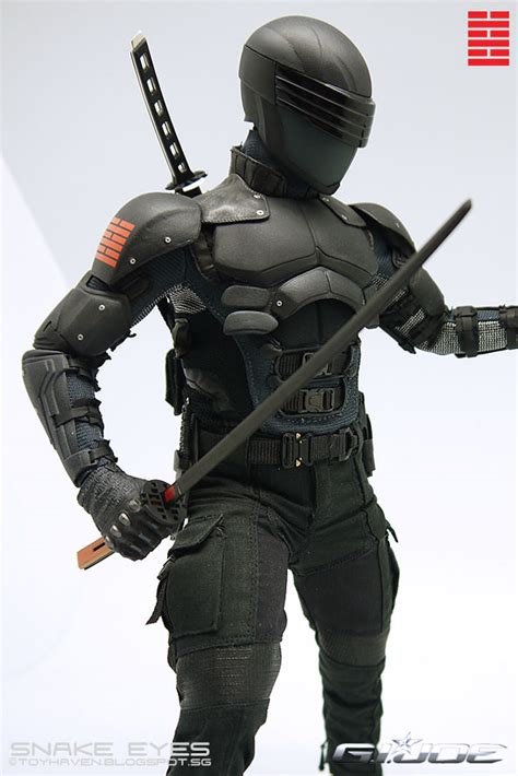 Toyhaven Hot Toys Th Scale G I Joe Retaliation Snake Eyes Inch Ninja Collectible Figure