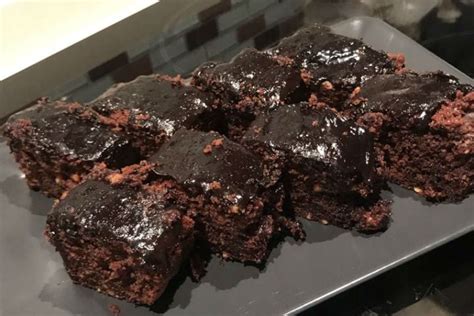 Bol Ikolatal Brownie Tarifi Nas L Yap L R Yemek