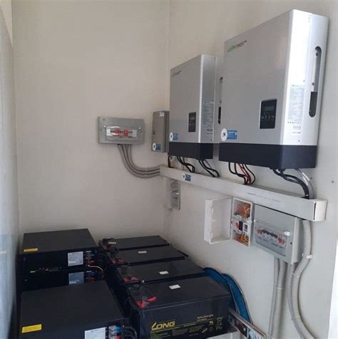 Inverter Hybrid Luxpower Lxp 5kw Bản Cao Cấp ⋆