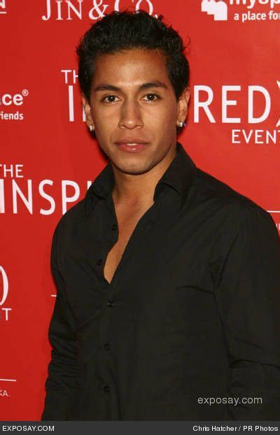 Rudy Youngblood - he is yummy! -- Apocalypto | Rudy youngblood, Cute love wallpapers, Cute love