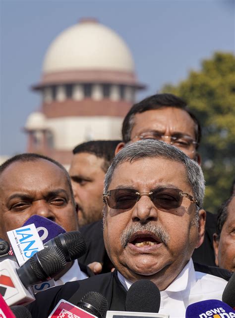 Lawyers, litigants throng CJI's courtroom to see WB CM Mamata Banerjee