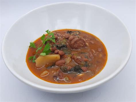 Cómetelo Potaje de alubia roja con chorizo CanalSur Más