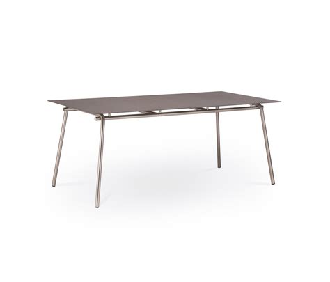 Taku Table Dining Tables From Fischer M Bel Architonic