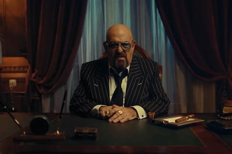 Шуфутинский рассказал, сколько заработал на песне "3 сентября"
