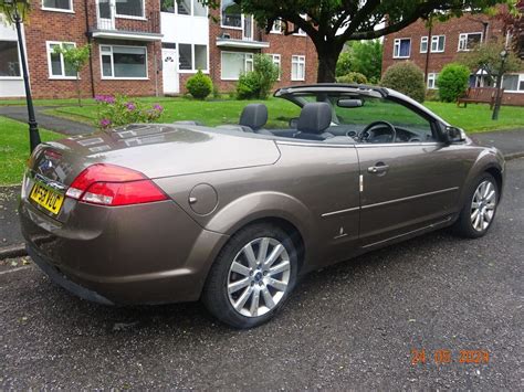 Ford Focus Cc Cc Dr Petrol Manual Convertible Hardtop