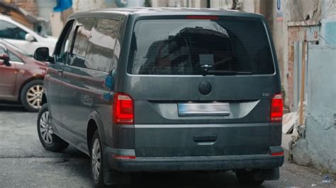 IMCDb org 2016 Volkswagen Caravelle TDI T6 Typ 7H in Çukur 2017 2023