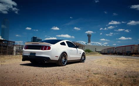 White Mustang Wallpapers - Top Free White Mustang Backgrounds ...