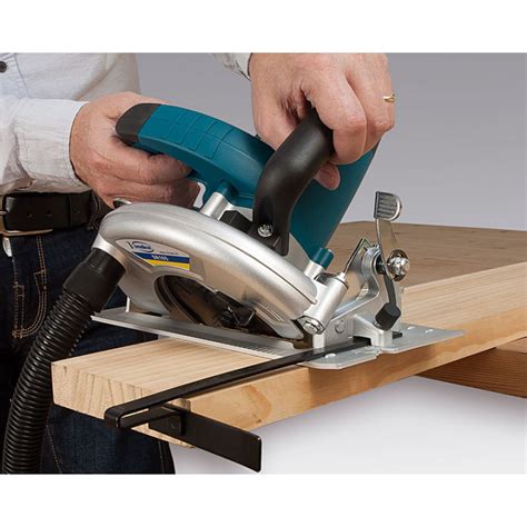 Регулировка глубины пропила циркулярной пилы