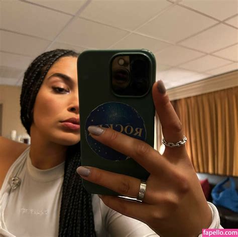 Jorja Smith Itstaaayy Jorjasmith Nude Leaked Onlyfans Photo