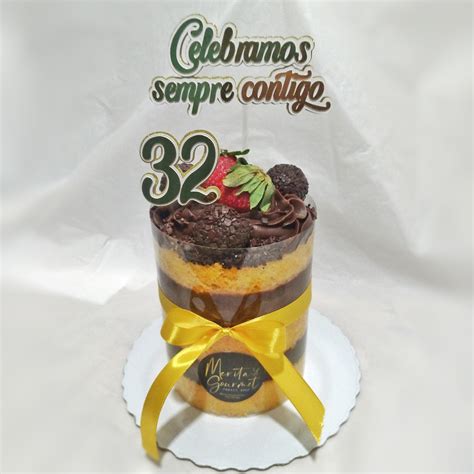 Bolo Naked Cenoura Merita Gourmet Cake Shop